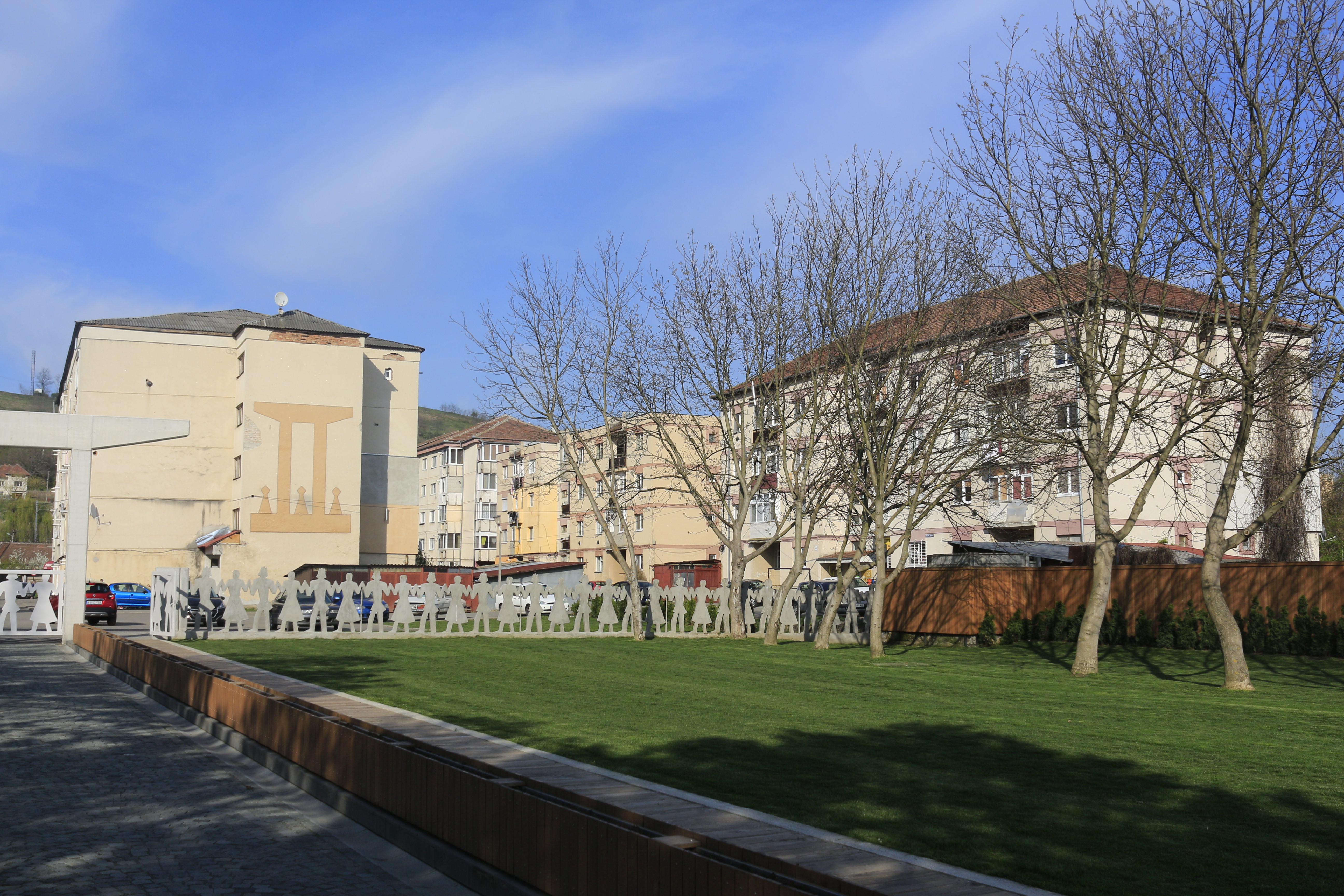 REPORTAJ | Blajul „înghite” 1,5 milioane de euro pentru vizita Papei. Mica Romă freamătă în așteptarea momentului istoric al sosirii Suveranului Pontif