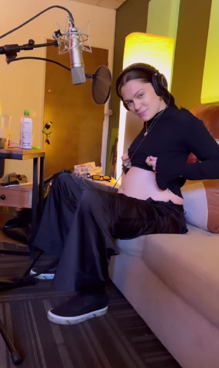Jessie J este însărcinată: „Sunt foarte fericită și terifiată”. Artista a pierdut o sarcină în urmă cu 2 ani