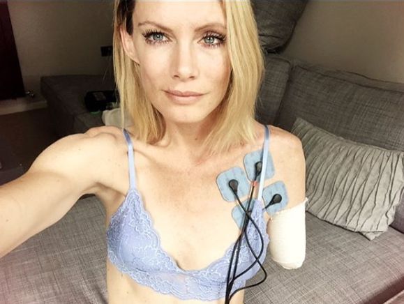 FOTO | O cascadoare cere despăgubiri de milioane de euro. I-a luat locul actriței Milla Jovovich și a suferit un accident cumplit