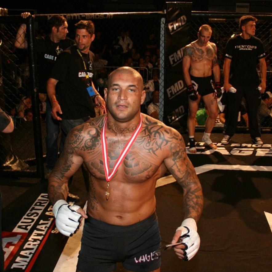 Un caporal austriac luptă pentru Cluj în gala de MMA RXF 18! GALERIE FOTO