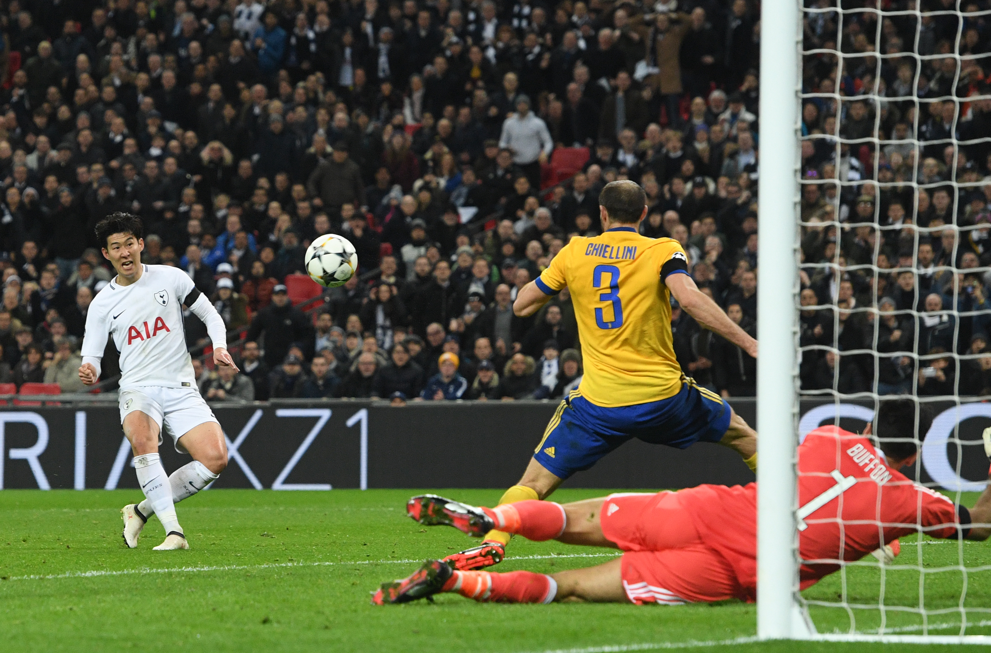 LIVE TEXT Tottenham - Juventus, în optimile Ligii Campionilor. Italienii, calificare eroică. Higuain și Dybala au întors scorul / GALERIE FOTO