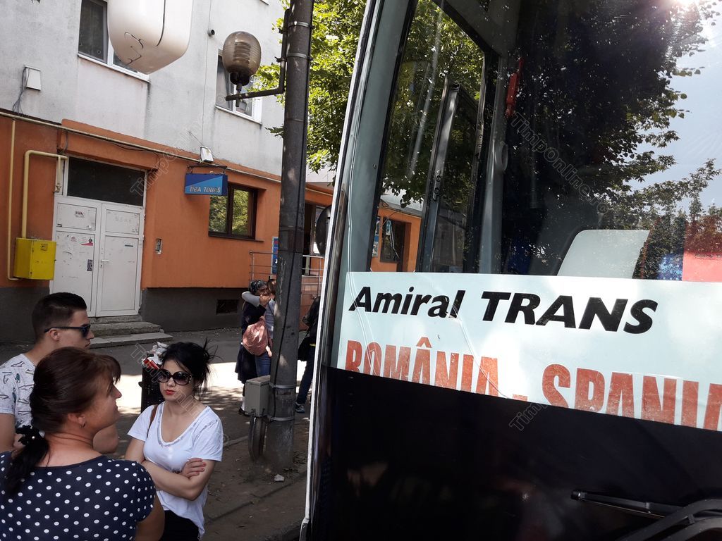 Românii care lucrează în străinătate se întorc în ”țările adoptive”. ”Salariul minim din România îl câștig în trei zile în Spania”