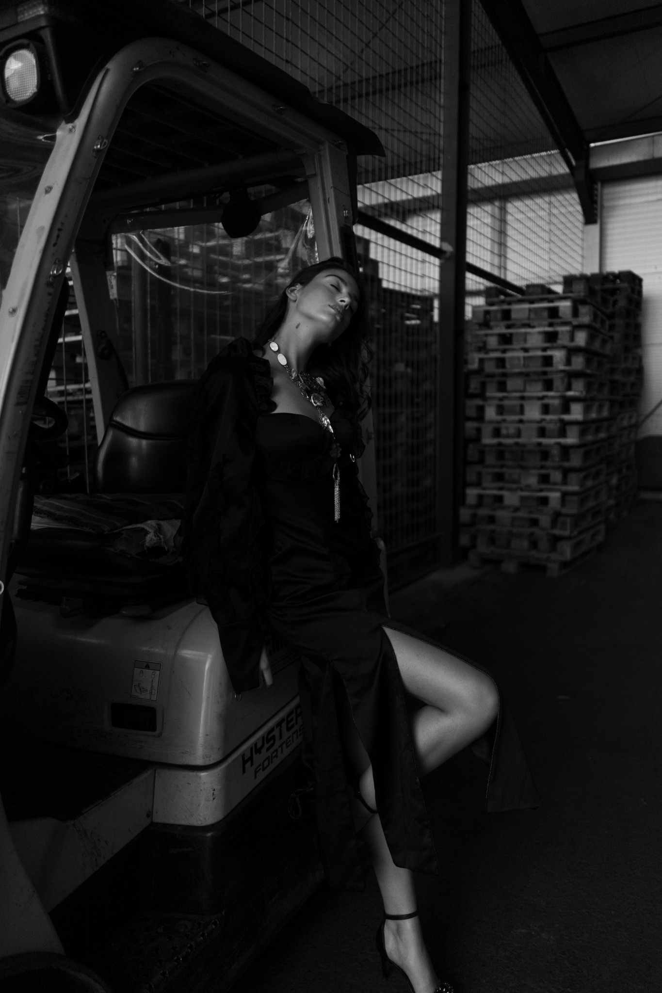 Cum a apărut manechinul Irina Motoc la „Milano Fashion Week”. Apariție spectaculoasă pe podiumul din Italia
