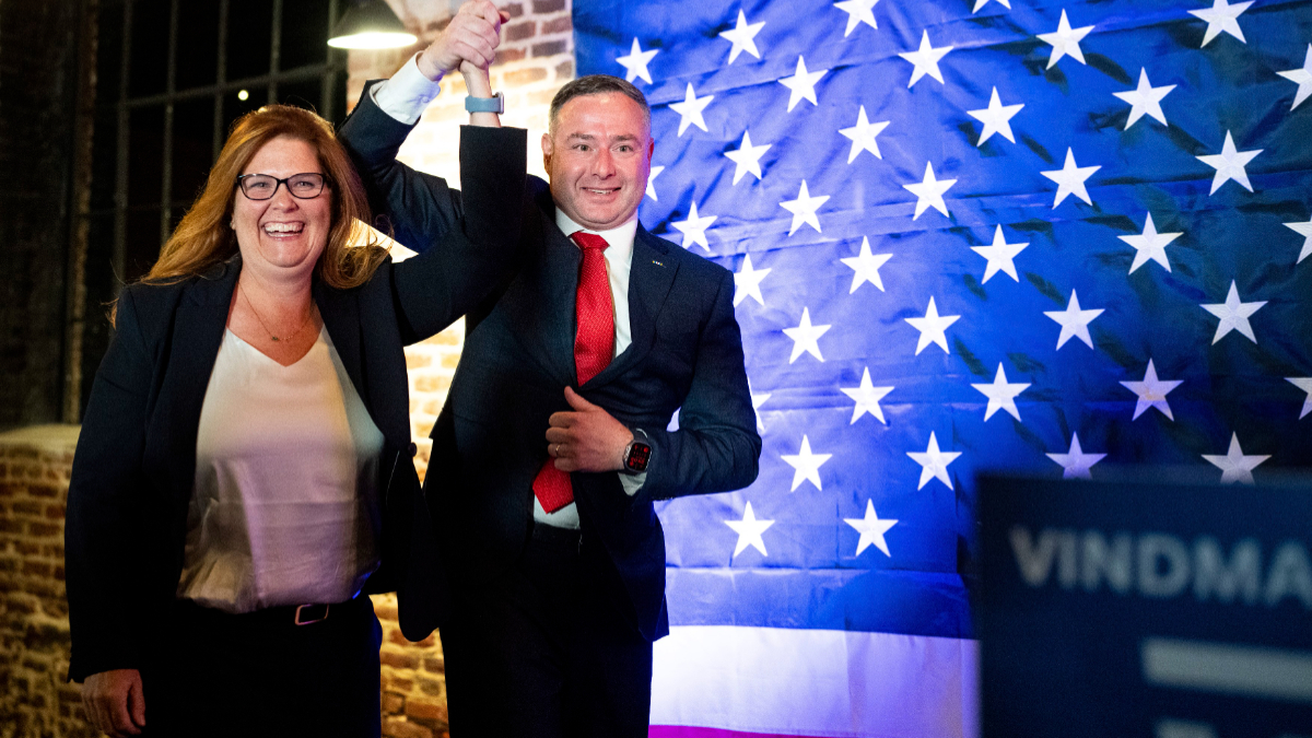 Eugene Vindman, unul dintre gemenii ucraineni „care l-au înfuriat pe Trump”, a fost ales în Congresul Statele Unite