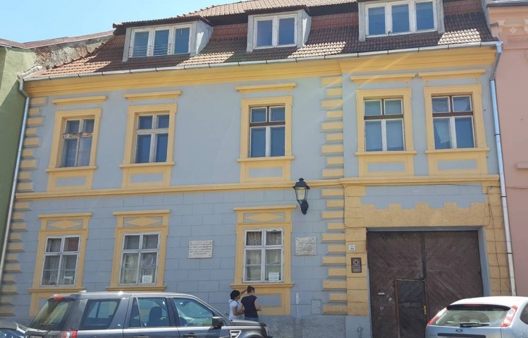 Casa poetului Andrei Mureşanu, autorul imnului „Deşteaptă-te, române!”, scoasă la vânzare. Cu cât se vinde imobilul