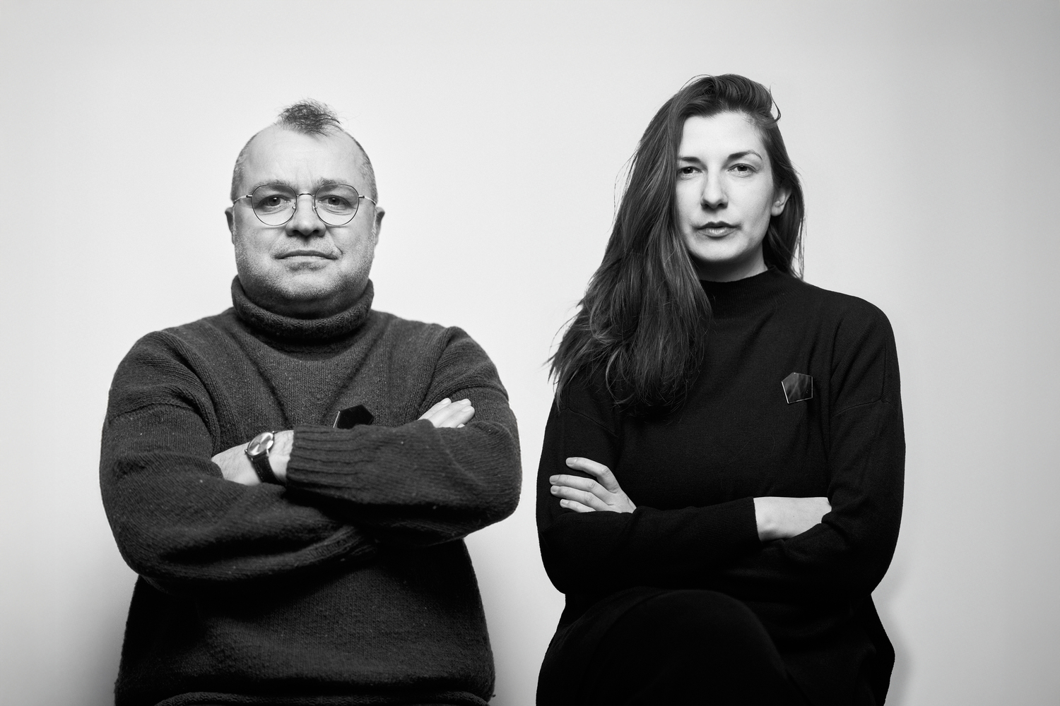 Moldova, pentru prima dată la Bienala de la Veneția. Pavel Brăila a ridicat covoare cu drone într-o biserică: „Pentru mine, în momentul de față, nu există o temă mai importantă decât războiul”