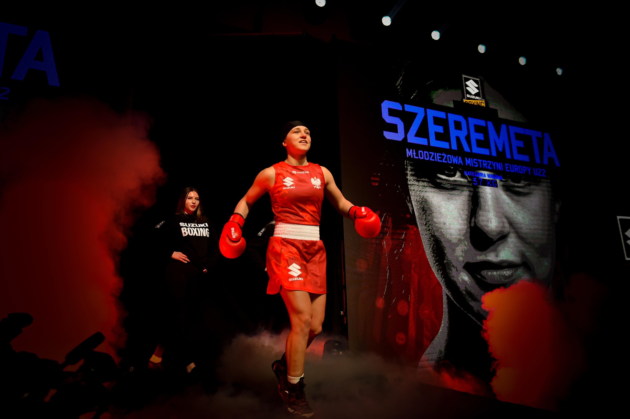 „Fiica mea poartă aceiași pantofi de 5 ani. Ca să pot apărea la TV, mi-am luat haine din bazar”. Cum a scos-o boxul din sărăcie pe vicecampioana olimpică poloneză Julia Szeremeta