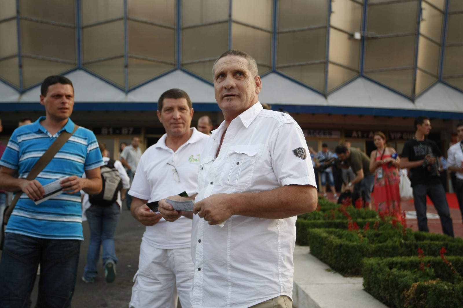 Antrenorul de box Titi „Prosop” Tudor a împlinit 70 de ani. A primit tort, 70 de sarmale și... un prosop