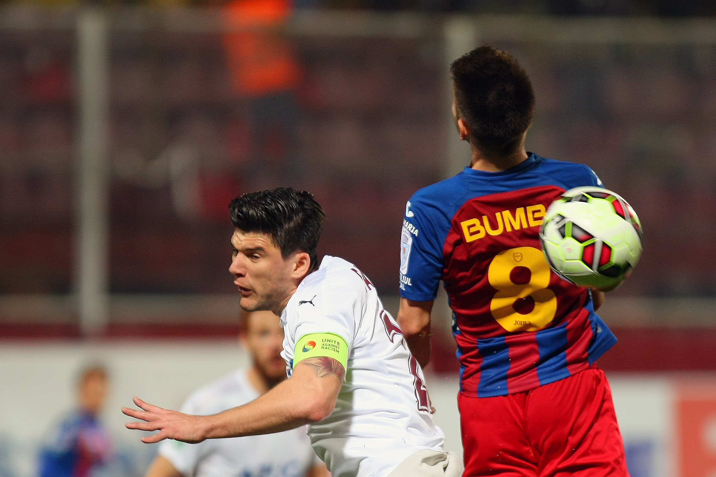 Rapid - ASA Tg. Mureş 1-2. Ardelenii, la patru puncte de Steaua / FOTO