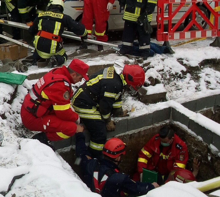 Un bărbat a căzut într-un canal de lângă autogara din cartierul Craiter, din Braşov| FOTO/VIDEO