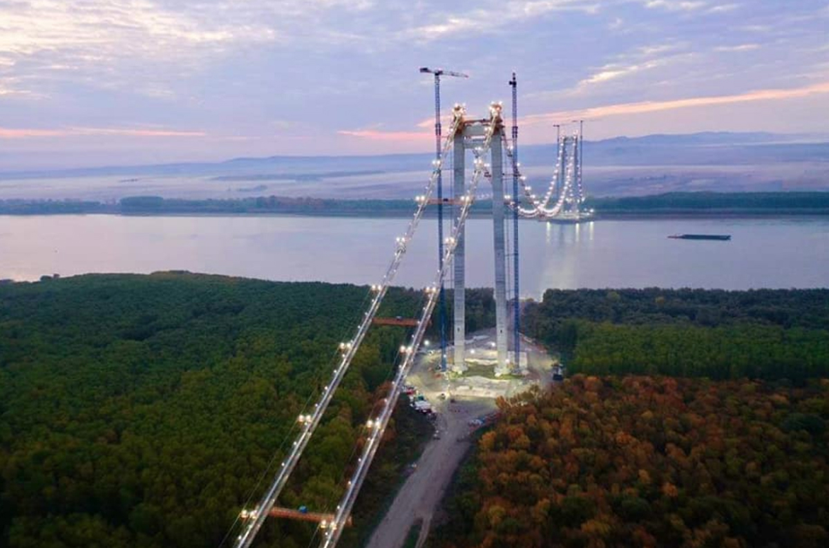 Podul „Golden Gate” de România, fără acces pentru bicicliști și pietoni, deși proiectul prevede. Explicațiile constructorului