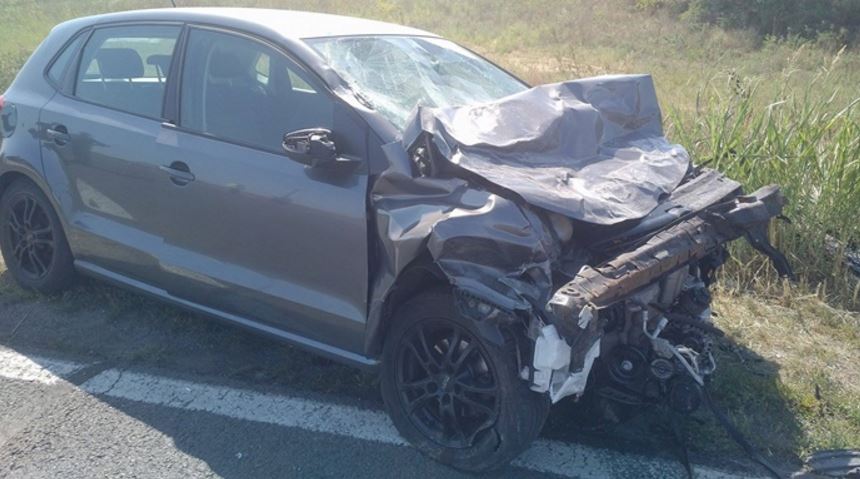 Accident mortal în Timiș, provocat de un adolescent fără permis. Băiatul ar fi furat mașina