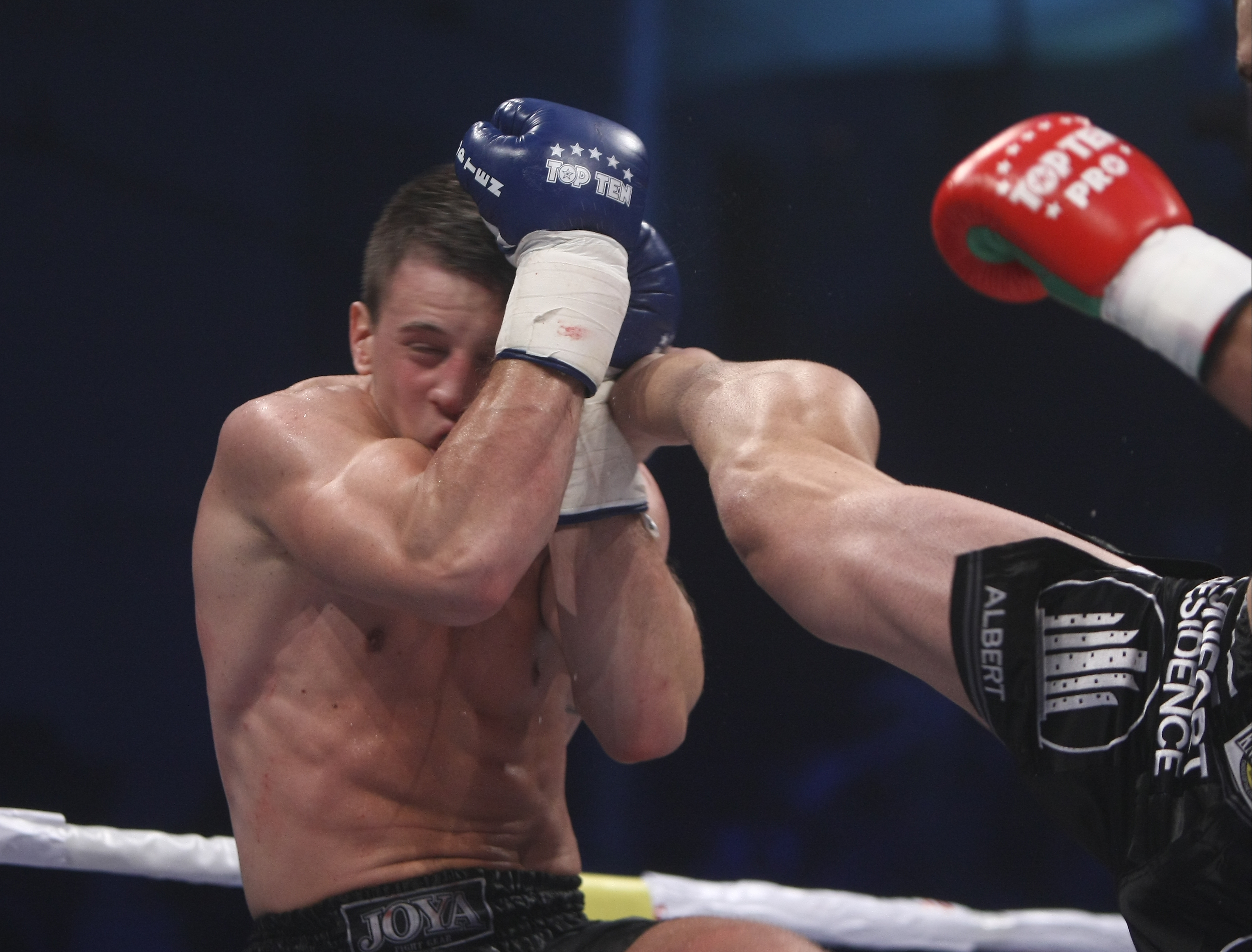 SUPERKOMBAT BUCUREȘTI: REZULTATE, GALERIE FOTO și VIDEO