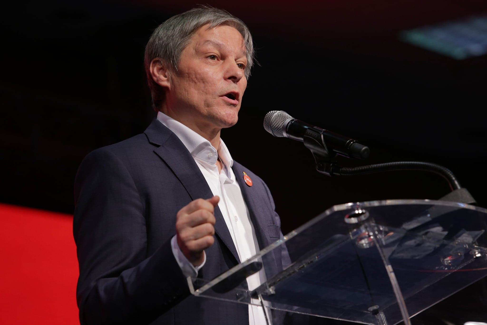 UPDATE. Dacian Cioloş a fost ales preşedintele Partidului Libertăţii, Unităţii şi Solidarităţii