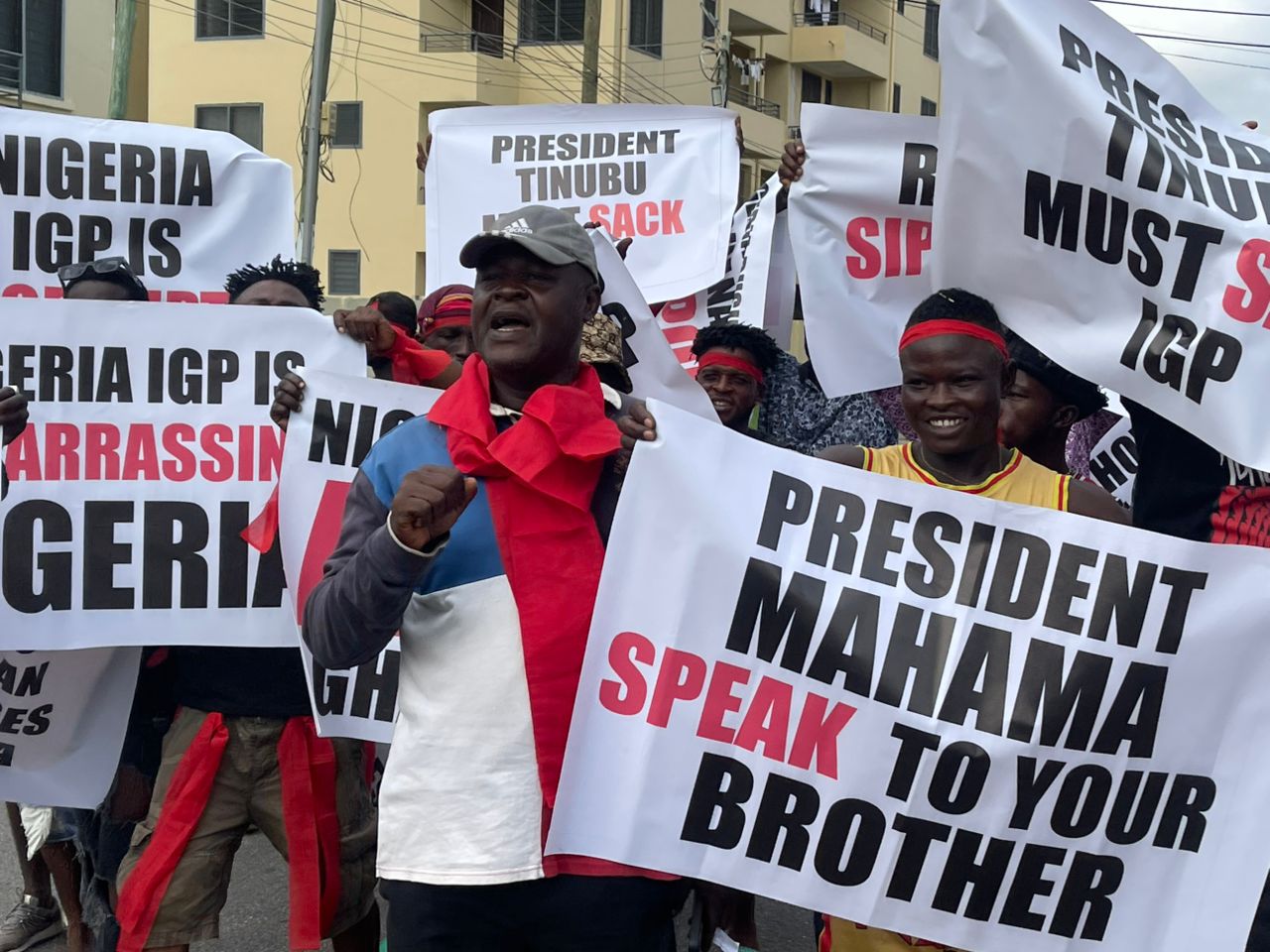 Ghanaians protest at Nigerian High Commission over alleged harassment