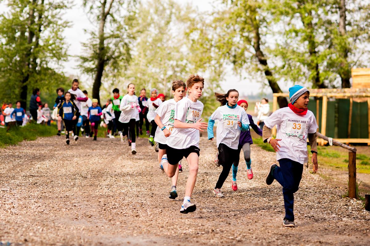 Peste 2.800 de oameni au luat parte la ZIUA B şi la RUNFEST, în pădurea Cernica / GALERIE FOTO   
