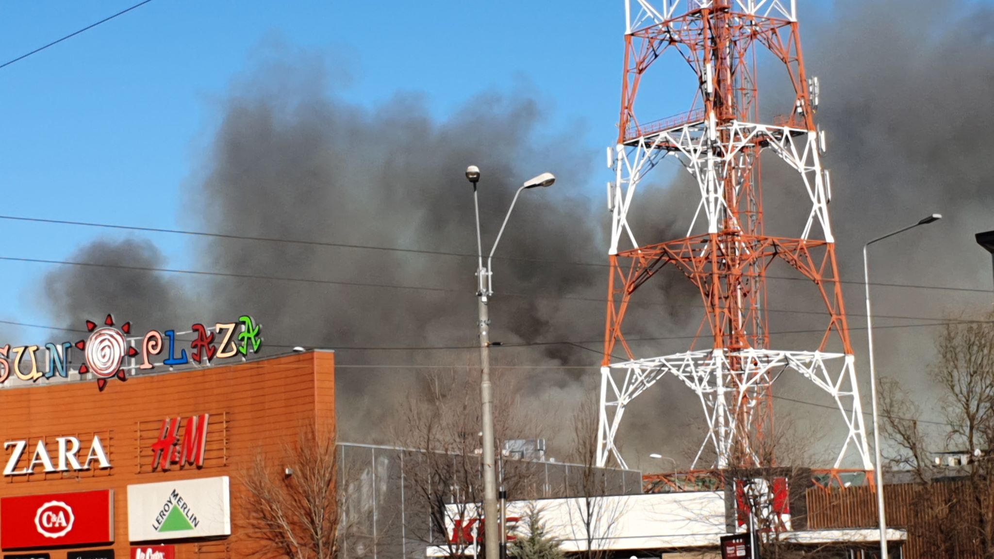 Incendiu puternic în Delta Văcărești. ISU București: Focul a fost provocat