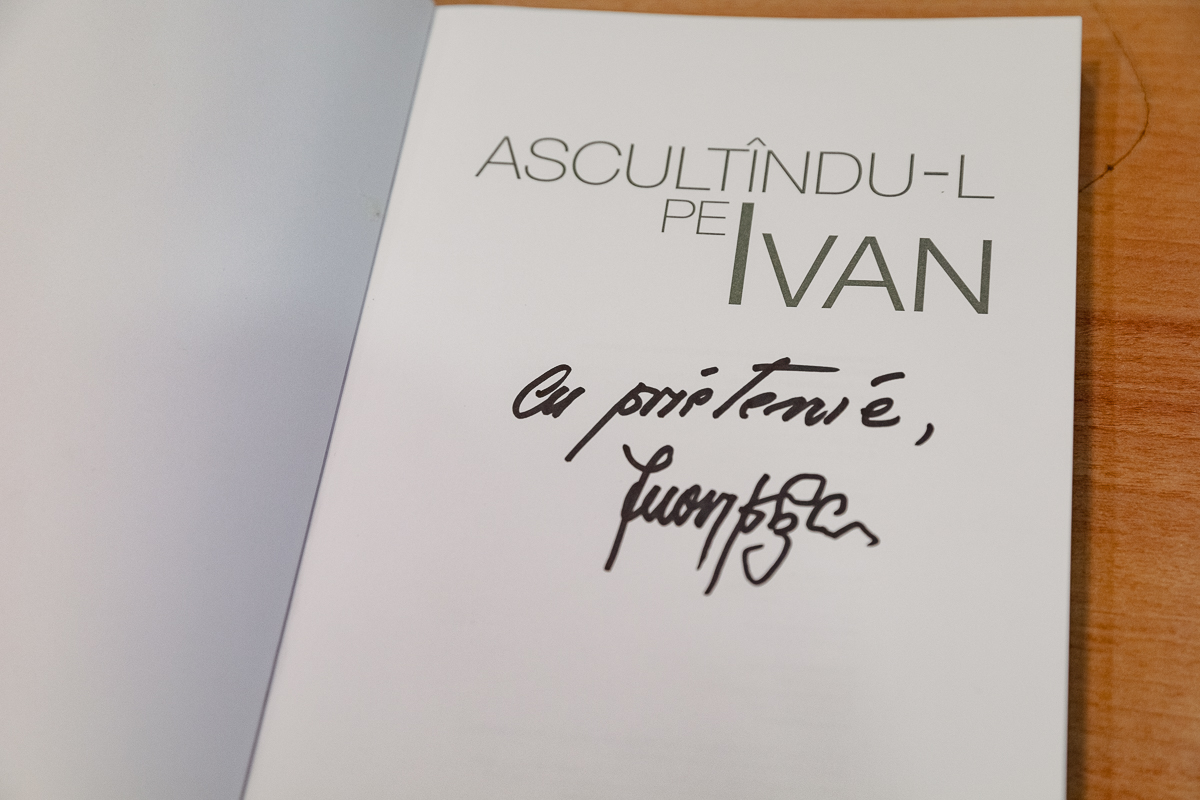 „Grijă pentru nou-născuți”, campanie umanitară a Fundației Ringier pentru achiziționarea unui sistem de livrare a oxidului nitric. Naiul lui Gheorghe Zamfir și racheta lui Ilie Năstase, licitate duminică într-un eveniment caritabil