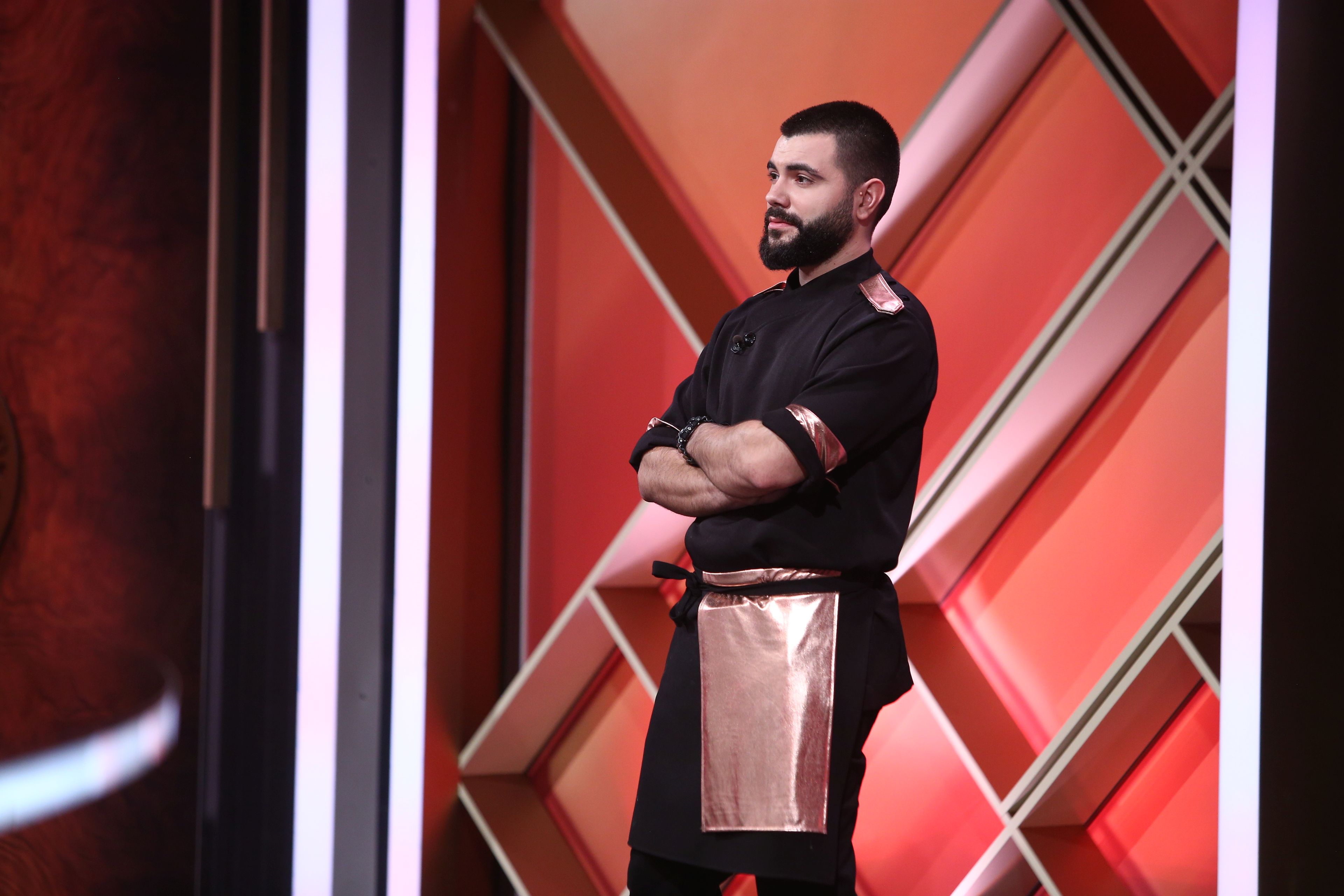 Un concurent din echipa lui Florin Dumitrescu a fost eliminat de la „Chefi la cuțite”: „Suntem deja cu un om în minus”