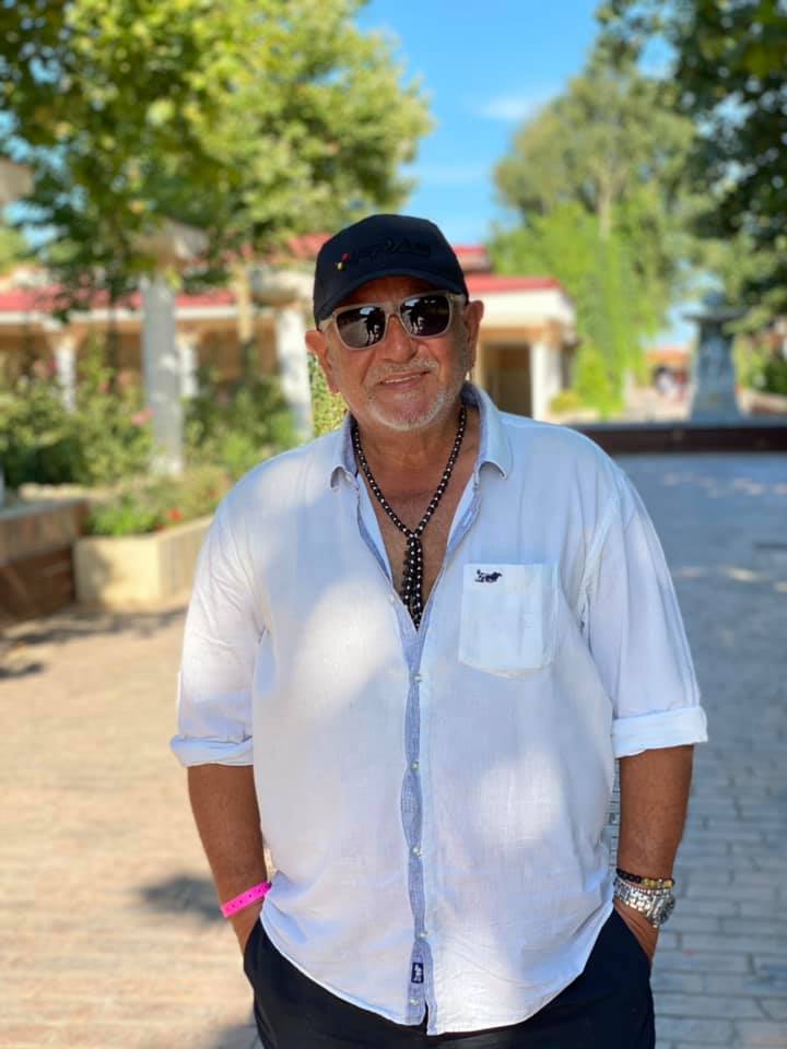 Ovidiu Lipan Țăndărică a împlinit 71 de ani: „Ne-am născut ca să ne trăim viața, nu să murim deștepți”. Detalii despre femeia care îi e alături de 20 de ani