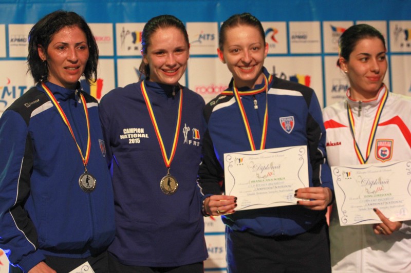 Simona Pop și Tibi Dolniceanu sunt campionii României la spadă, respectiv la sabie / FOTO