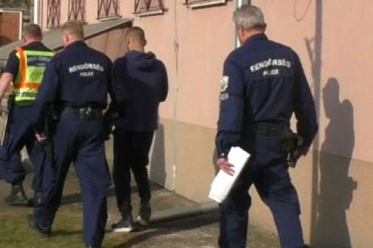 Rém idegesítő betörőt fogott Ózdon a rendőrség – mutatjuk, miket csinált