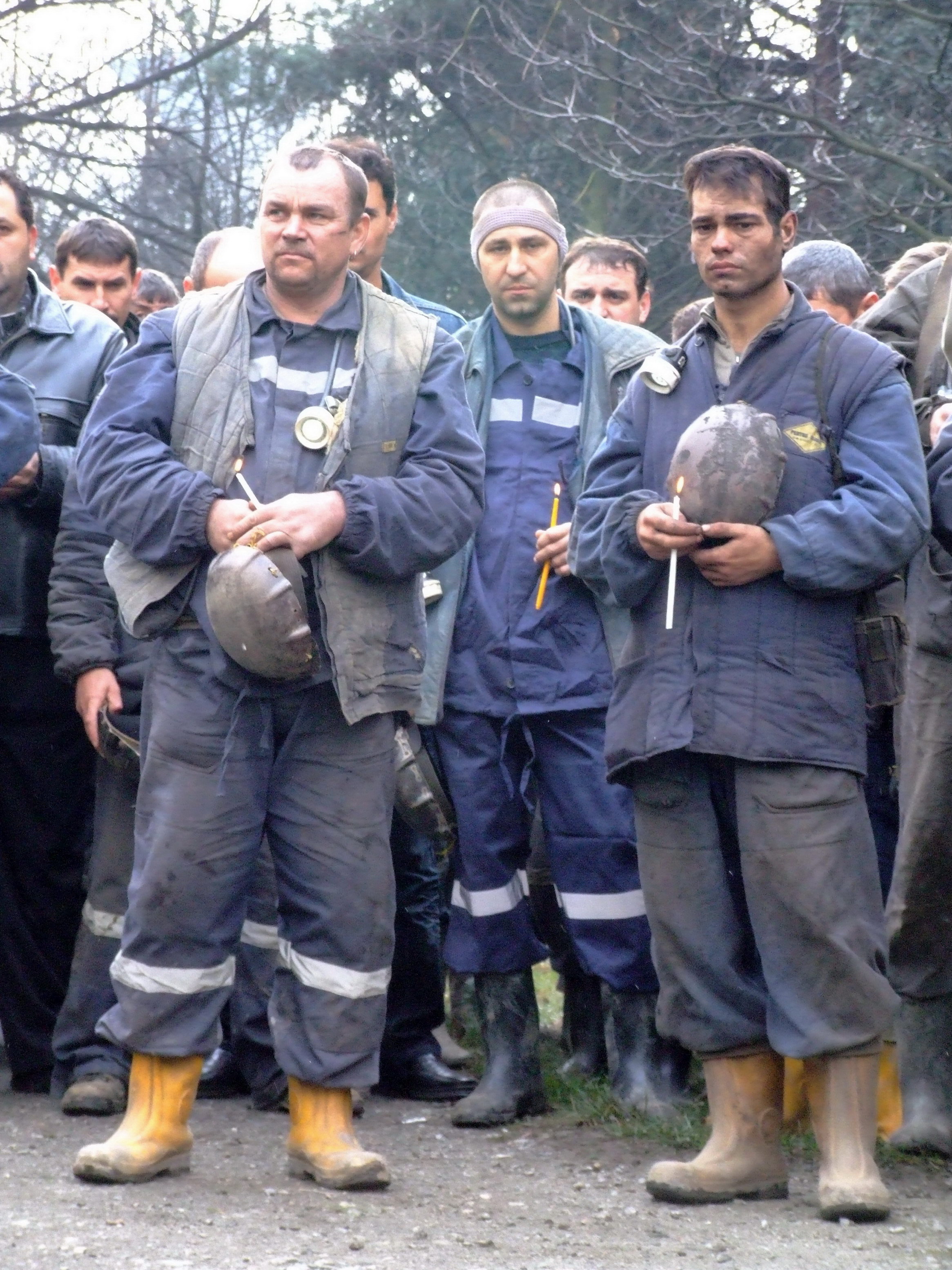 Vinovații pentru explozia de la mina Petrila, soldată cu 13 morți, eliberați din închisoare