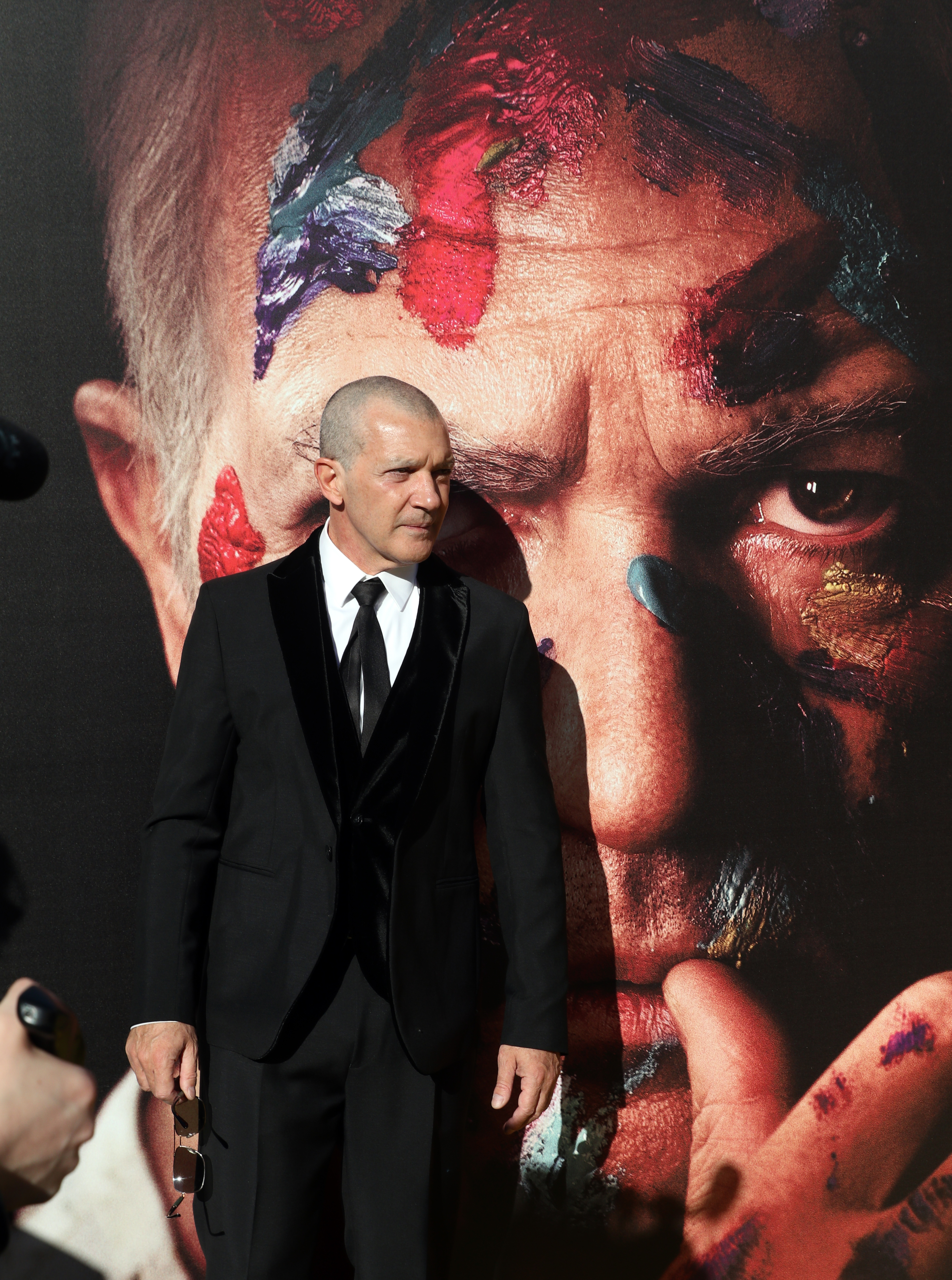 CORESPONDENȚĂ DIN MALAGA. Banderas, primit ca un rege în orașul său natal, la lansarea serialului despre viața lui Picasso. ”Antonio, te amo, te quiero!”/VIDEO