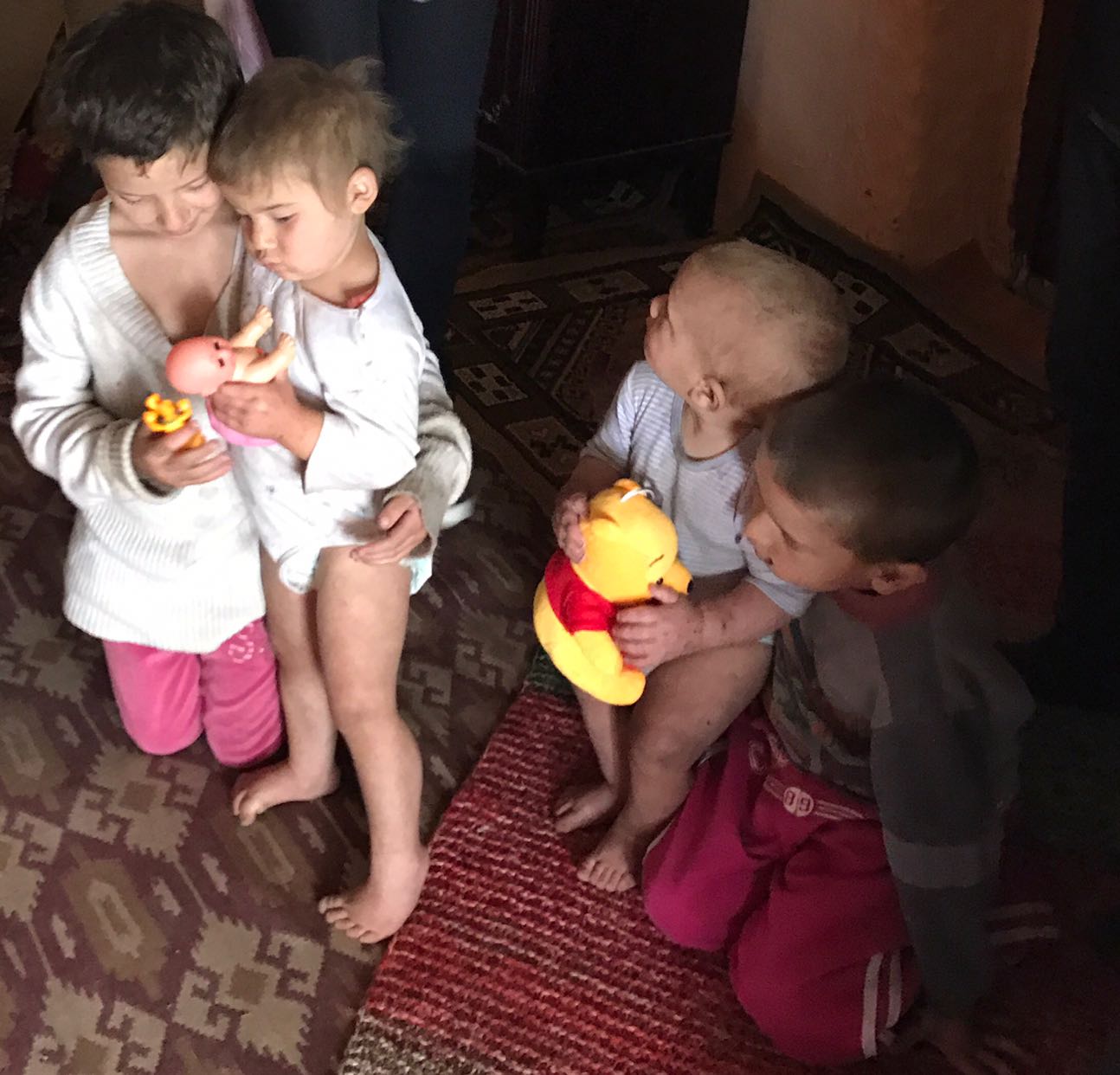 REPORTAJ: Dacă unii pozează în Bunul Samaritean doar de sărbători, ea aduce alinare tot timpul anului| FOTO