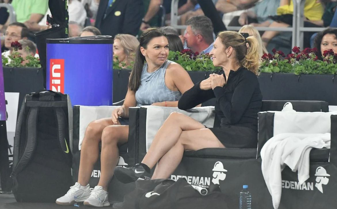 Simona Halep, alături de Steffi Graf şi Andre Agassi, pe teren, la Cluj: „Mă gândesc la revenire, nu la retragere”