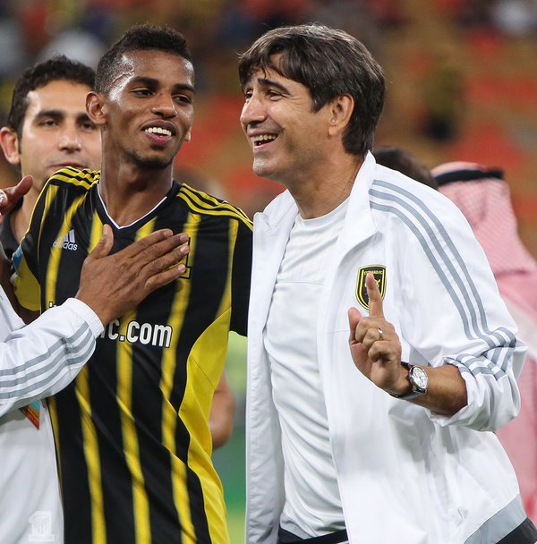 Victor Pițurcă a calificat Al Ittihad în sferturile Cupei Campionilor Arabiei Saudite. Lucian Sânmărtean, încă o pasă de gol / GALERIE FOTO&VIDEO