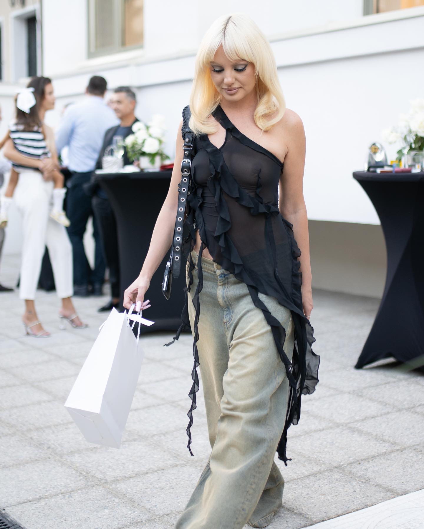 De ce este Alexandra Stan singură de doi ani. Artista a divorțat de Emanuel Necatu după câteva luni de căsnicie. „Dumnezeu le așază pe toate la timpul lor”