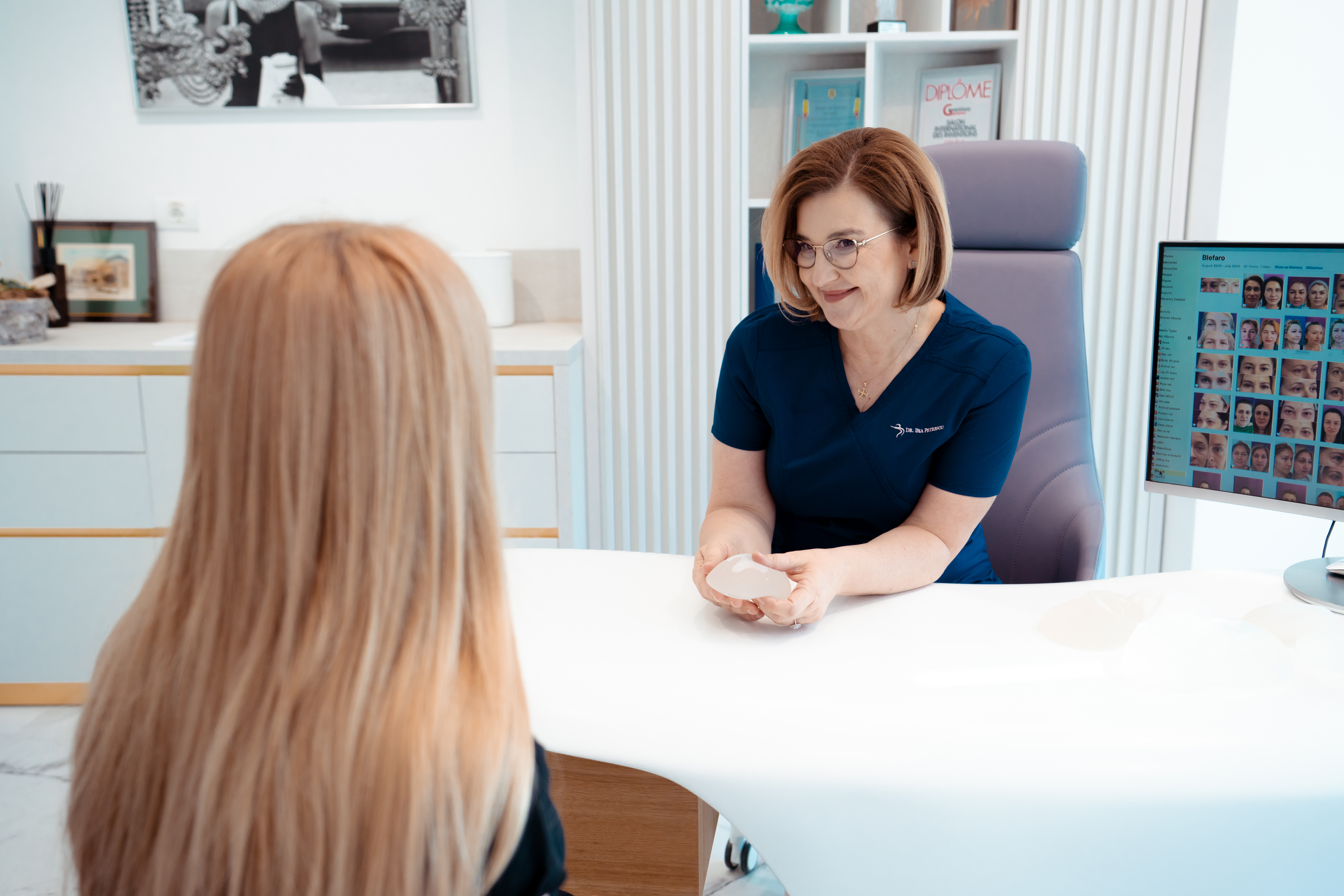 Schimbare surprinzătoare în topul operațiilor estetice. Implanturile mamare pierd teren. Dr. Ina Petrescu: „A fost cumva un val al exagerărilor”