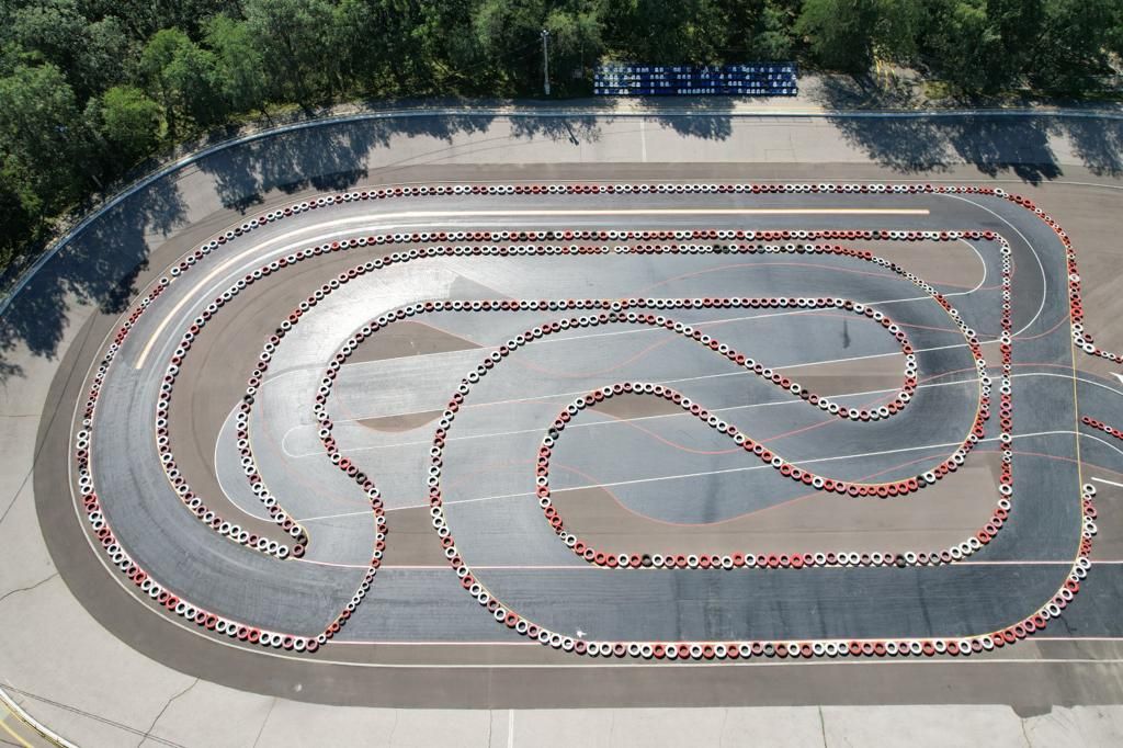 Craiova reinventează spectacolul de karting, cu ajutorul studenților