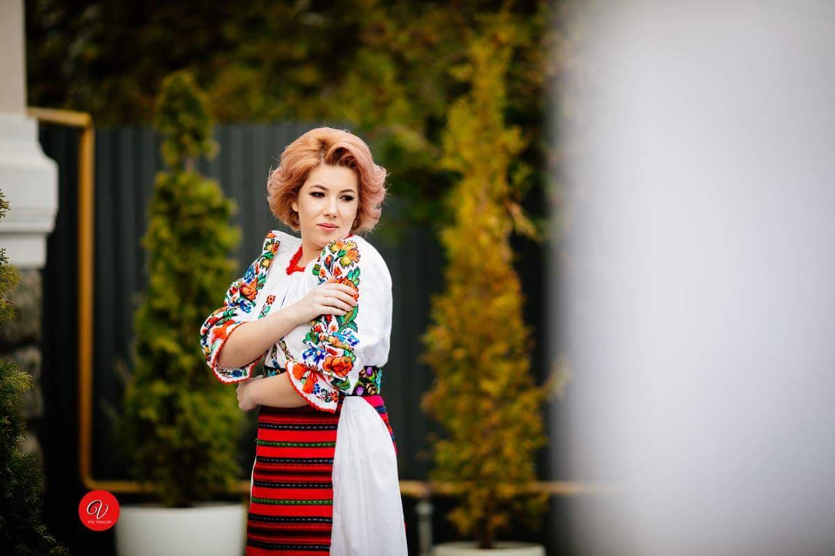 Transformarea uluitoare a interpretei de muzică populară Alexandra Buburuzan. A slăbit 25 de kilograme " FOTO