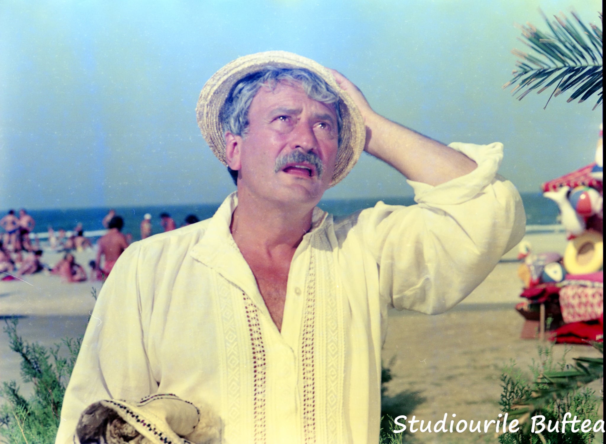 Filmele românești care au făcut istorie în cinematografe! Cozi imense, bilete pe sub mână la bișnițari, plus povești savuroase: „Erau cozi ca la balamuc”
