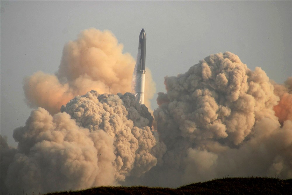 Resturile lăsate în urmă de lansarea rachetei Starship a SpaceX ridică întrebări cu privire la impactul asupra mediului