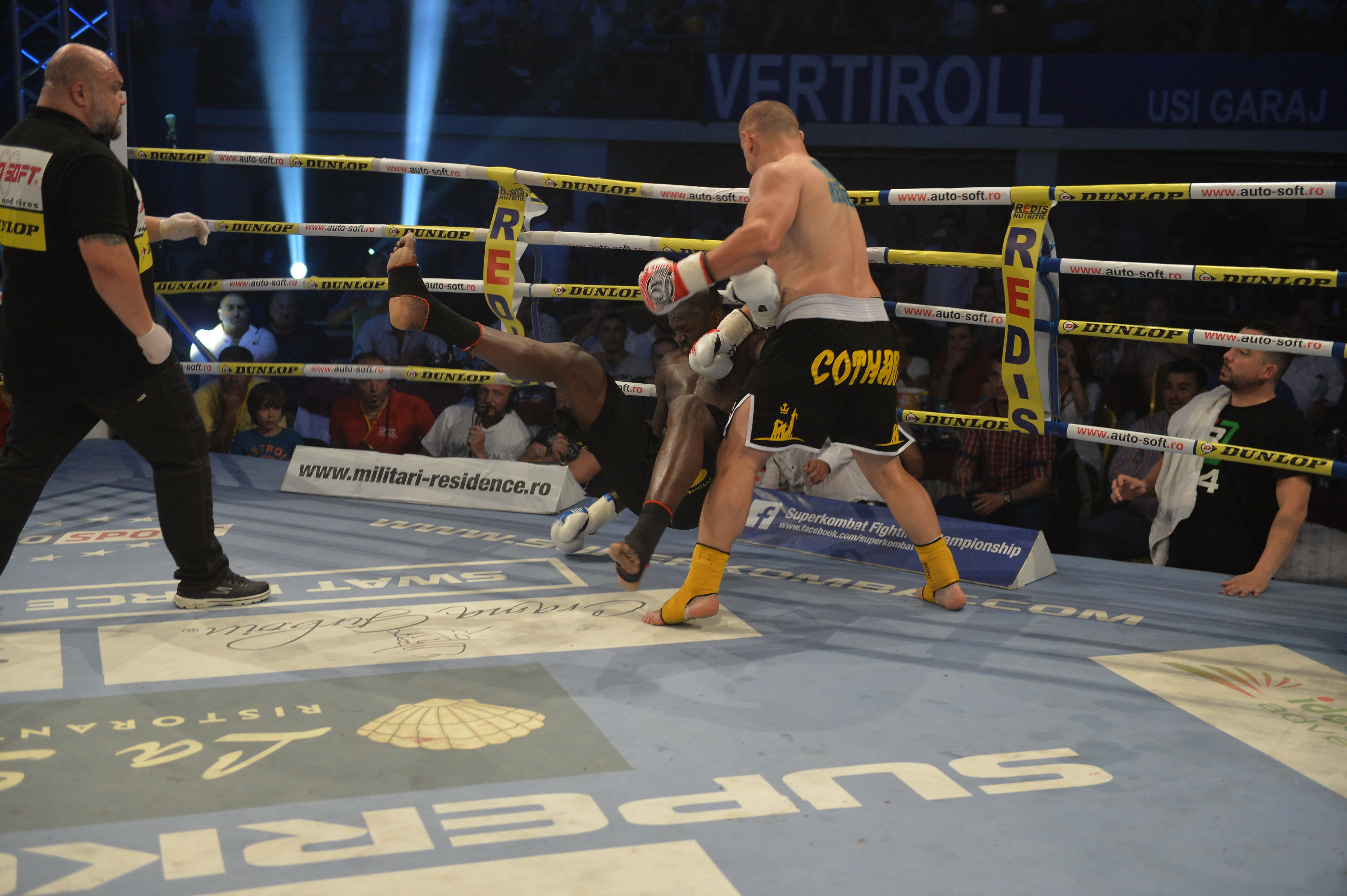 SUPERKOMBAT CONSTANȚA: Cătălin Moroșanu l-a distrus pe gigantul de 2,07 metri / REZULTATE & GALERIE FOTO & VIDEO