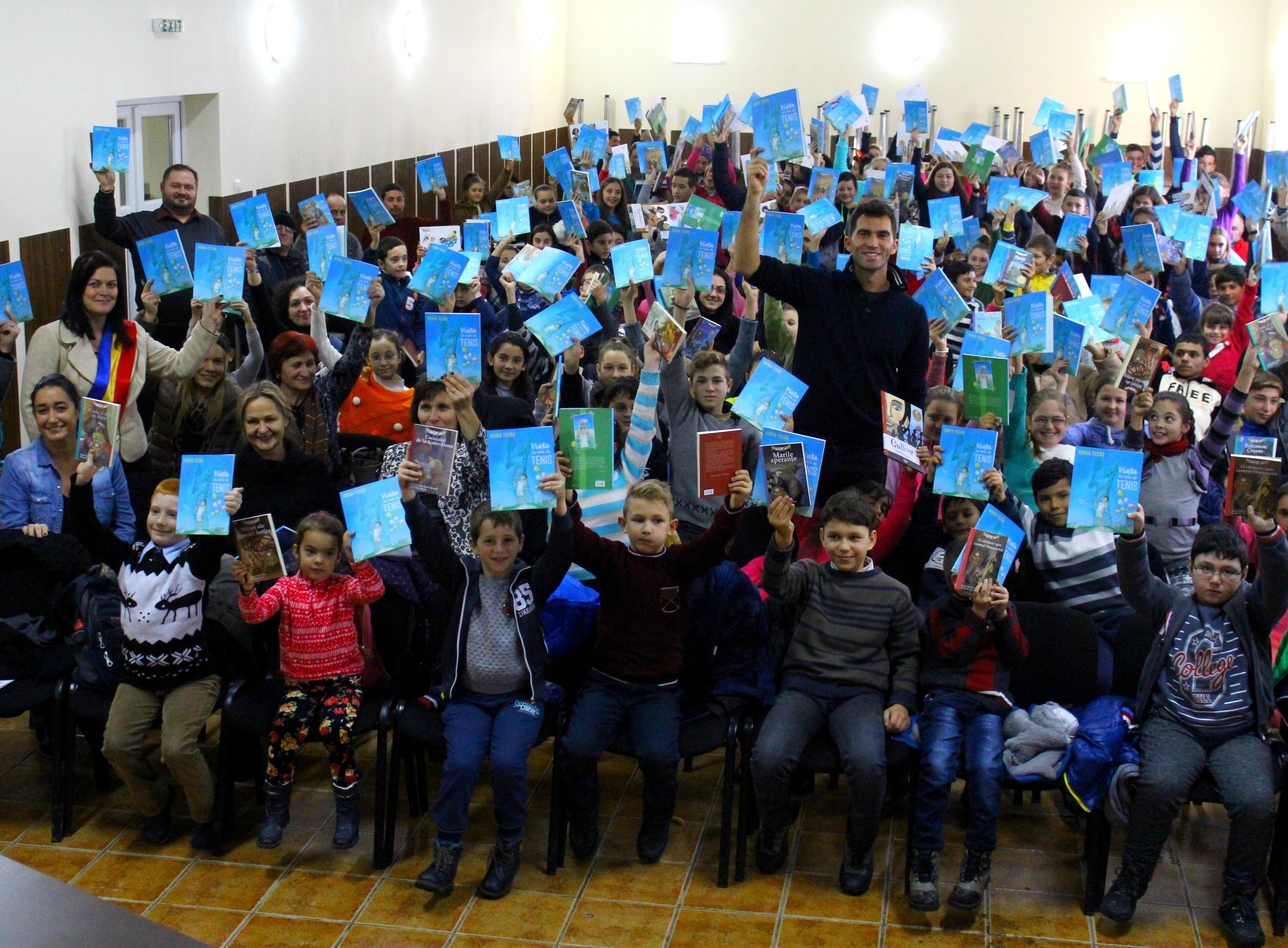Horia Tecău nu joacă la Madrid. Participă la ateliere organizate de Asociația Curtea Veche