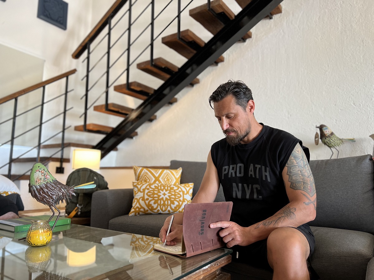 Jurnalul lui Daniel Pavel la Survivor 2023. Cum arată o zi din viața prezentatorului în Republica Dominicană: „Încep dimineața cu o alergare”