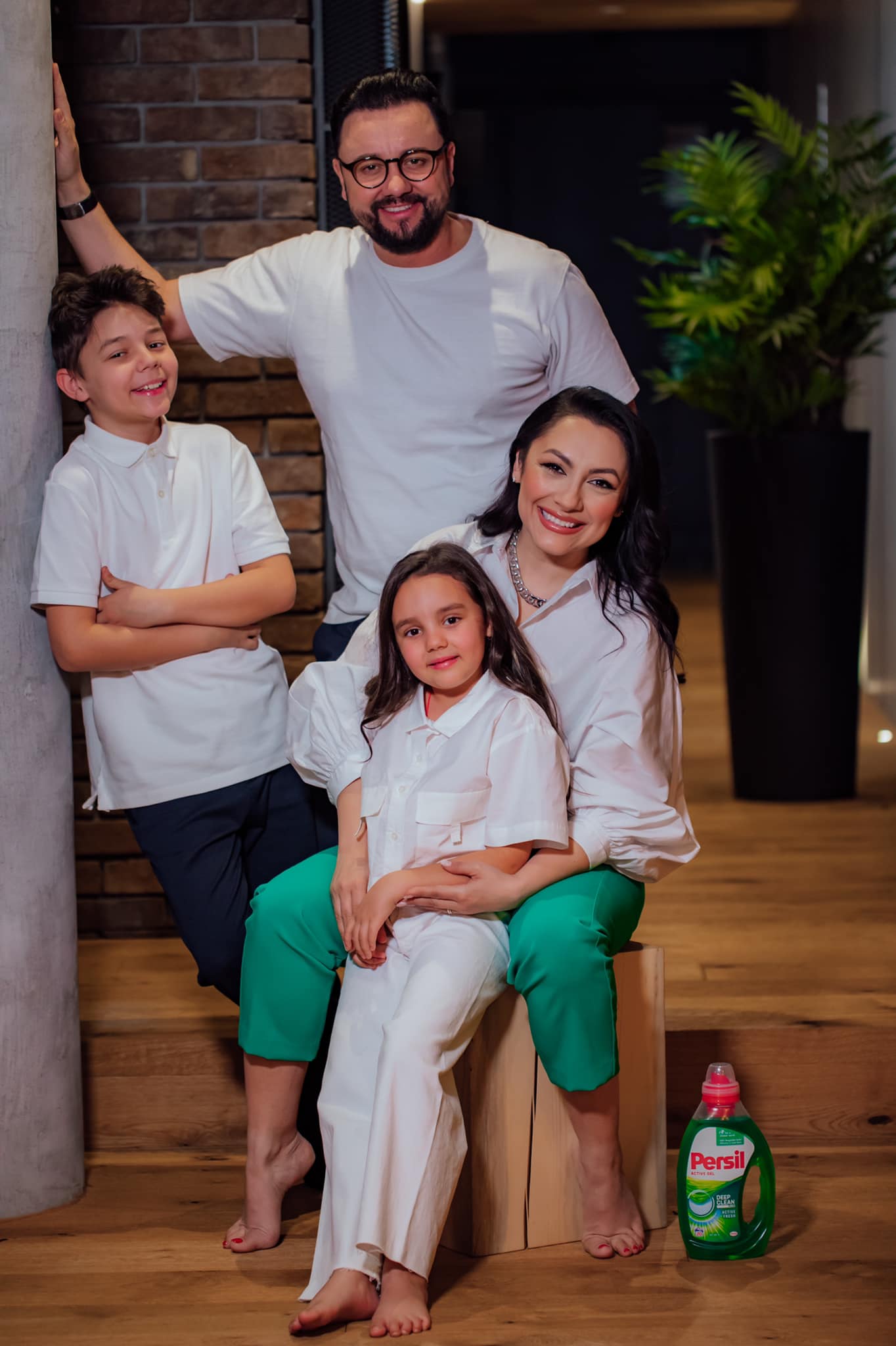 Casa de 1 milion de euro în care locuiesc Andra și Cătălin Măruță e dotată și cu un studio de muzică: „Eva și David pot să-și exerseze pasiunile”