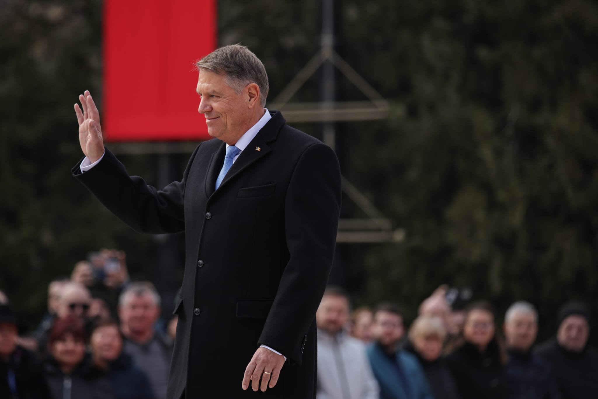 Klaus Iohannis a plecat de la Palatul Cotroceni. Ilie Bolojan e noul președinte interimar al României