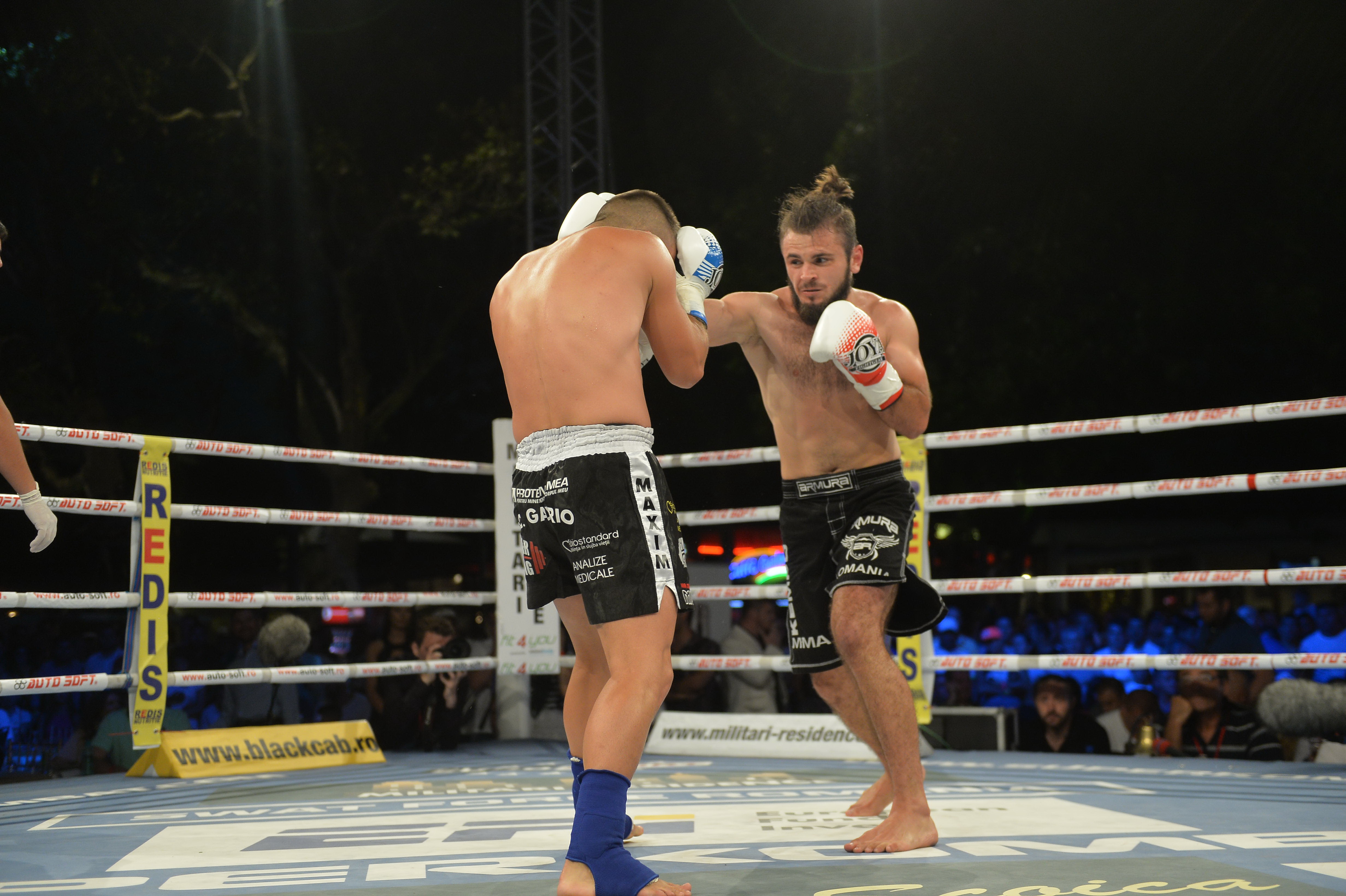 Andrei Stoica îşi păstrează centura de campion mondial / GALERIE FOTO&VIDEO