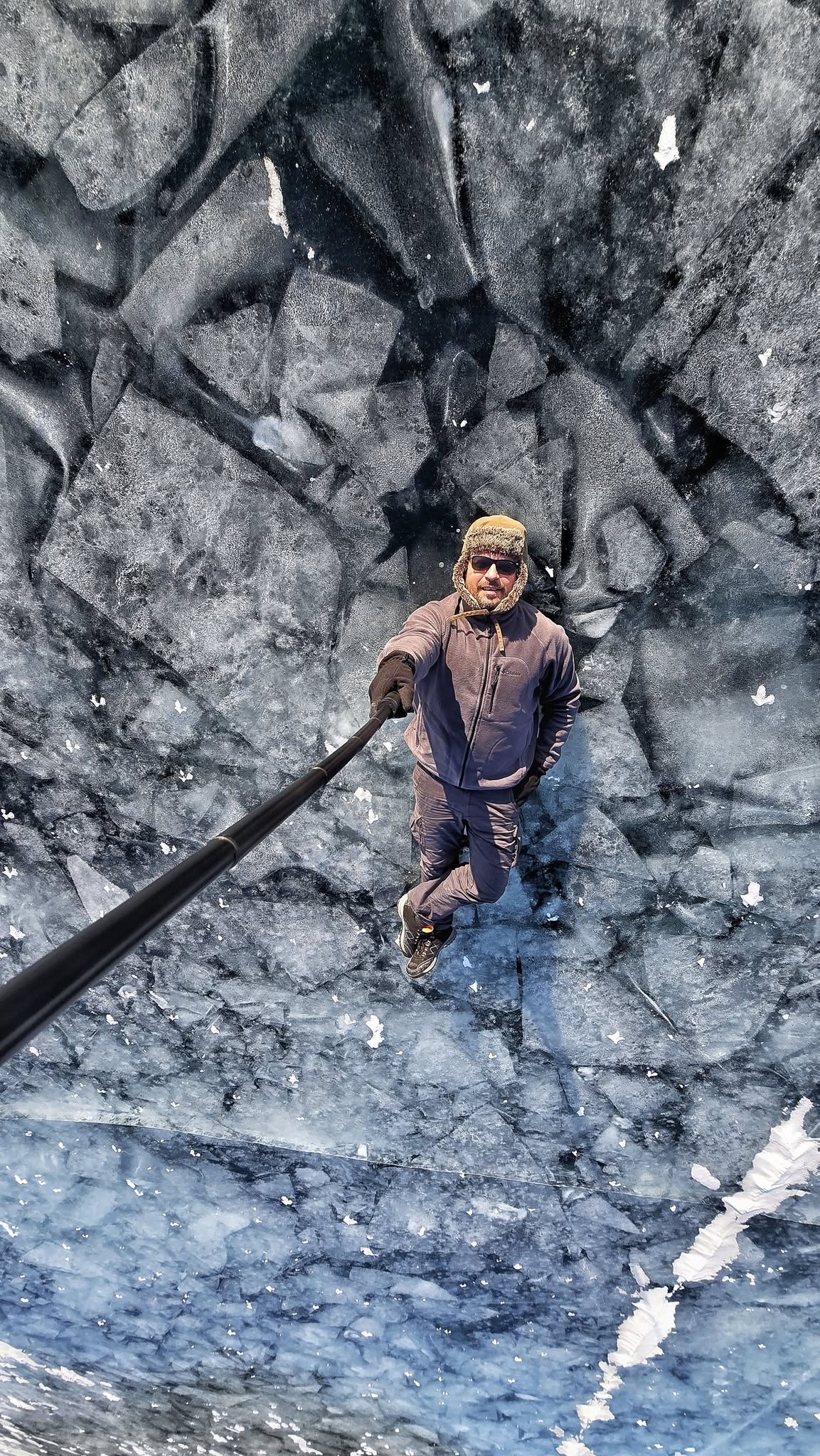 Un român a traversat Siberia cu un Duster nou, ca să ajungă în cel mai rece oraș din lume: „Îți îngheață fața, nasul, genele, tot” I VIDEO 