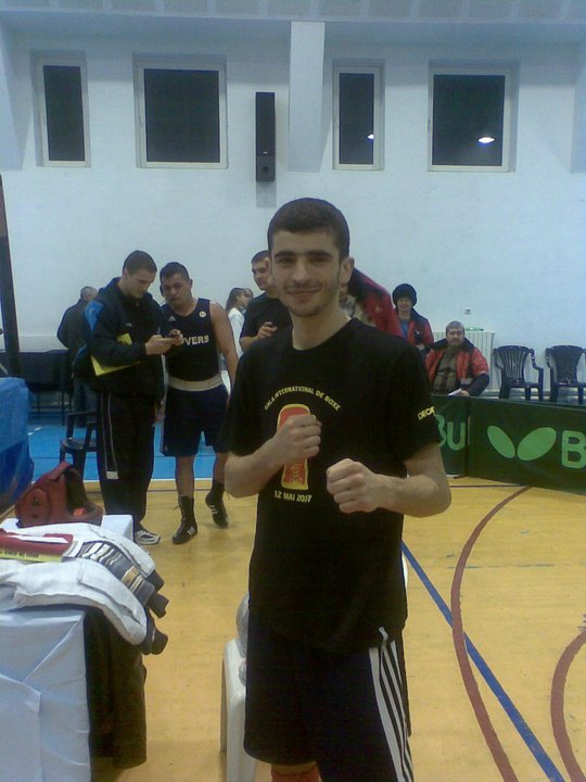 Vasile Sandu, pugilistul român carne de tun în Spania, a fost cvintuplu campion național de seniori și bronz european! ”Și-a bătut joc de talentul lui. Acum e doar actor!” FOTO&VIDEO