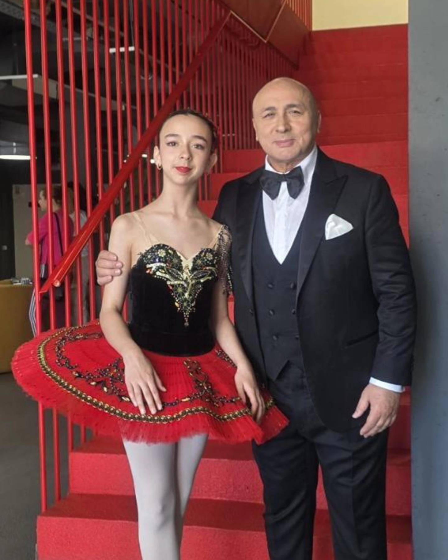 Fiica lui Marcel Pavel a împlinit 12 ani. Iuvenalia este o balerină de nota 10. Mesajul transmis de artist. „Lebăduța lui tati”