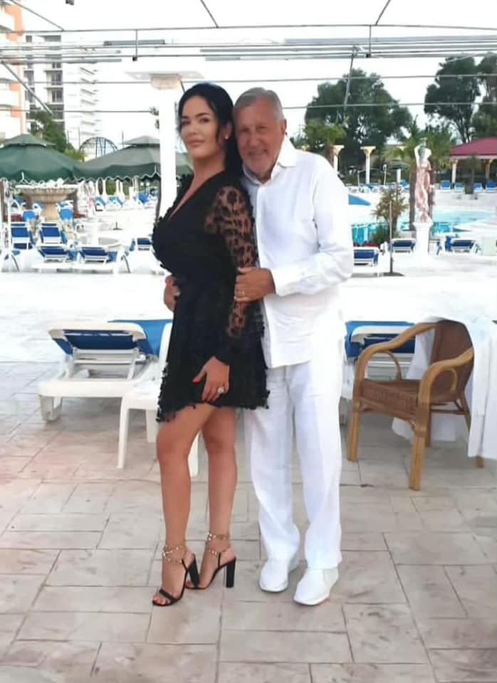 Cum e Ilie Năstase în rolul de bunic. A cunoscut-o pe nepoata Ioanei Simion abia anul acesta