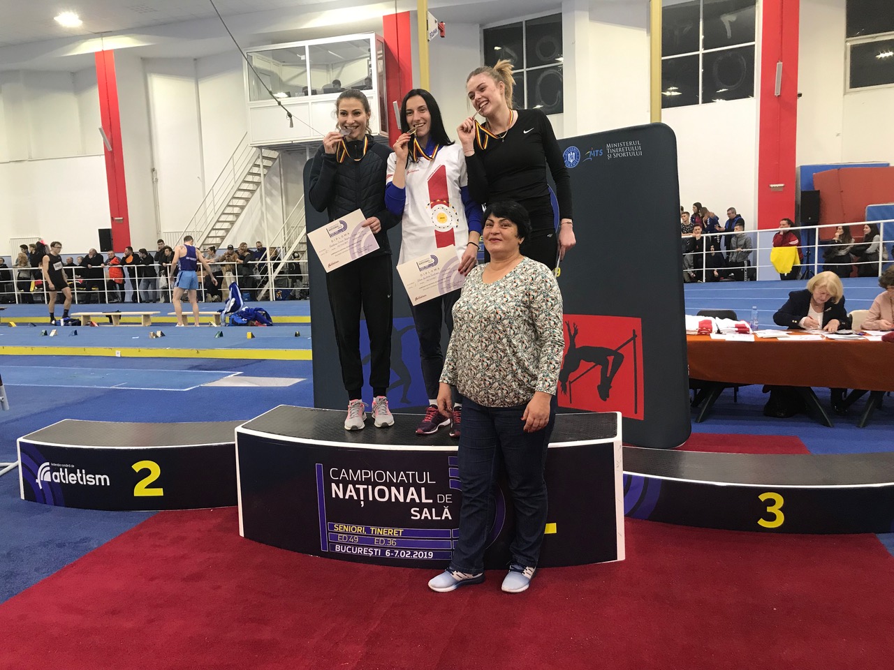 Sportivii de la CSM București au dominat prima zi la Campionatele Naționale de atletism în sală! Marian Oprea, din nou campion: ”Concurez din secolul trecut”