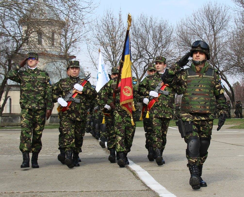 REPORTAJ EXCLUSIV: Poveste de dincolo de front: Un Scorpion Albastru a așteptat șase luni să-și strângă în brațe copilul nou-născut| FOTO