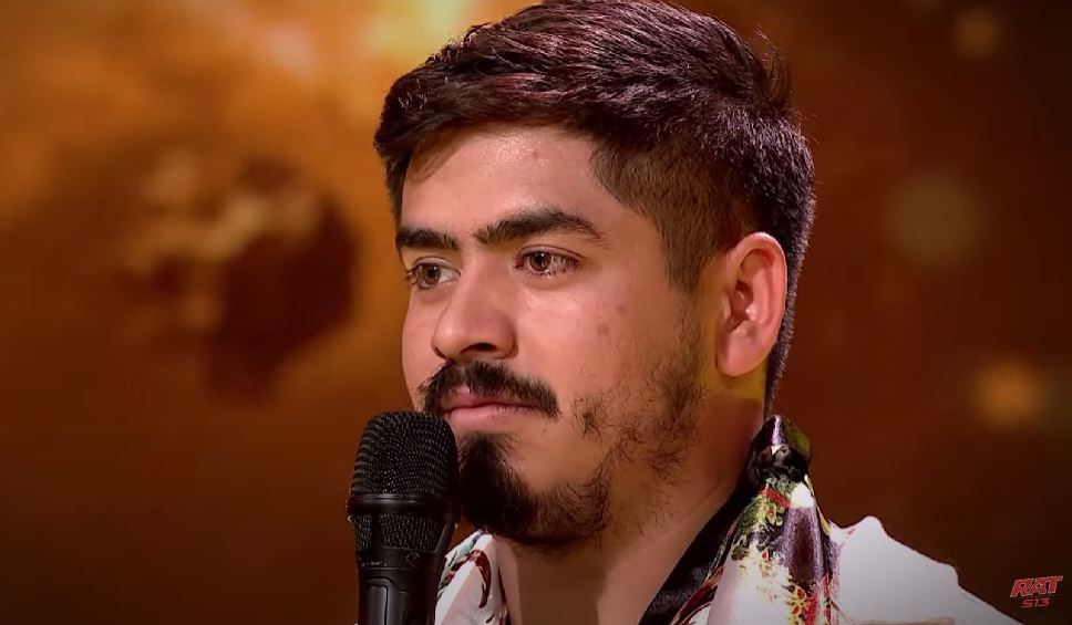 Emanuel Barica a primit Golden Buzz la „Românii au talent”, sezonul 14. A dormit pe străzi, după ce tatăl lui a pierdut casa la barbut